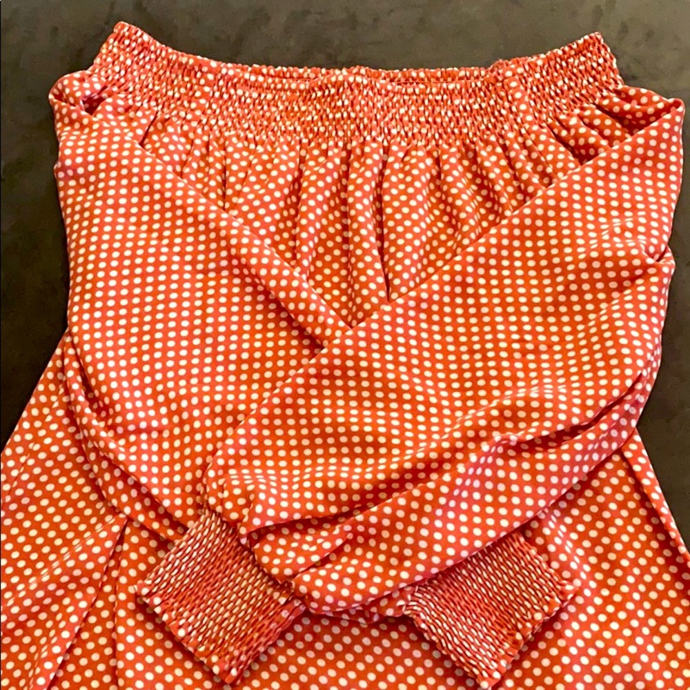 Express - Picture 2 of 5